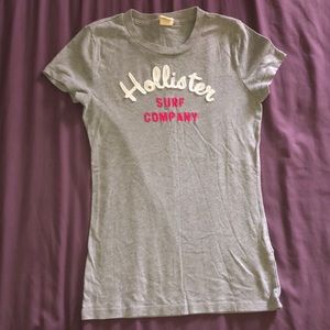hollister gray applique logo graphic tee shirt